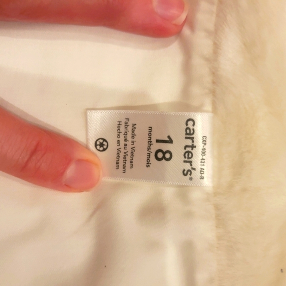 Carter's Snap Faux Fur White Vest Size 18 Months New - Picture 4 of 9